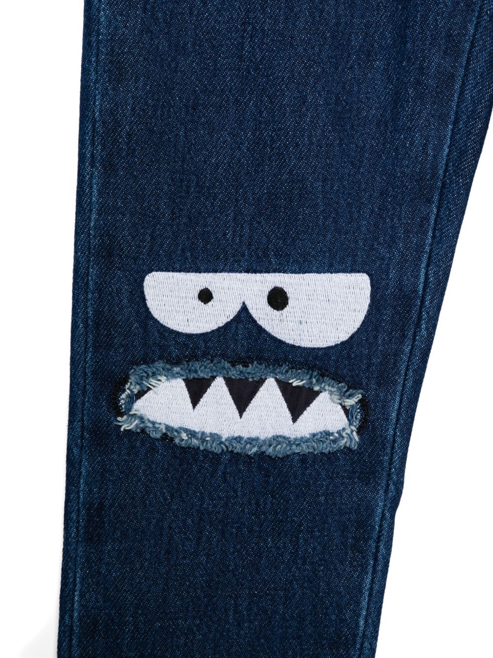 Jeans per bambino Stella McCartney Kids in denim con ricamo sul ginocchio TX6Q00 Z0746 620 STELLA McCARTNEY KIDS