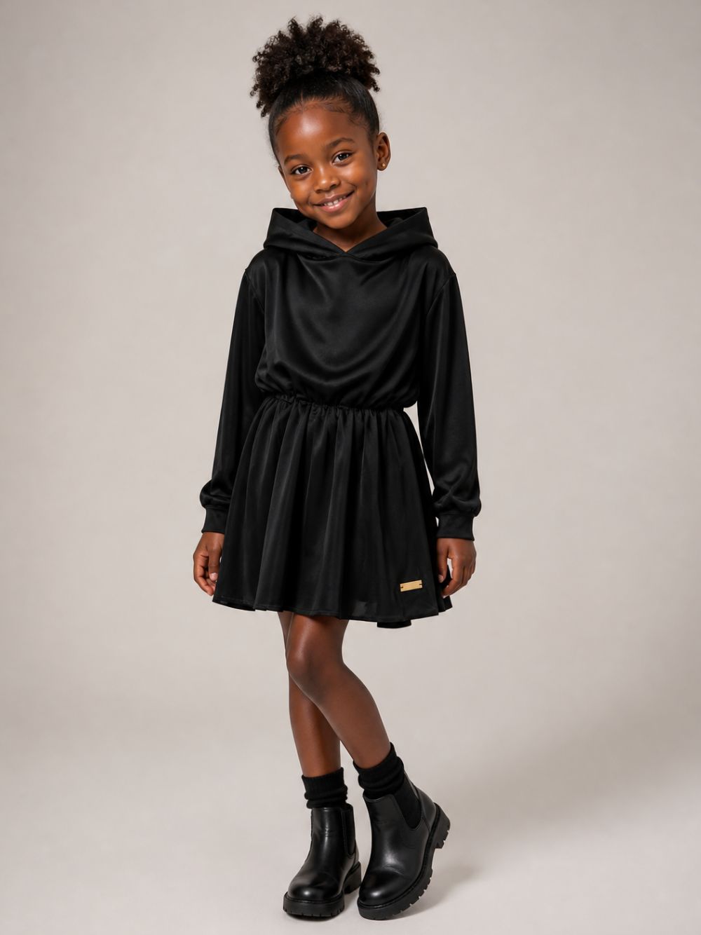 Abito per bambina Balmain Kids nero con design arricciato BZ1B40 K0005 930OR BALMAIN KIDS