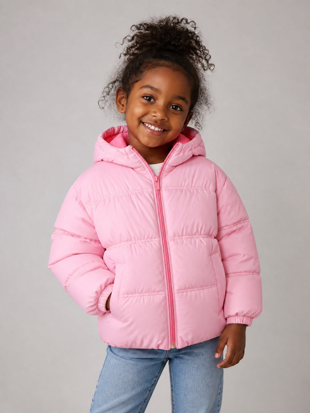 Giubbino per bambina Billieblush Kids rosa con logo con paillettes sul retro U22444 48X BILLIEBLUSH KIDS