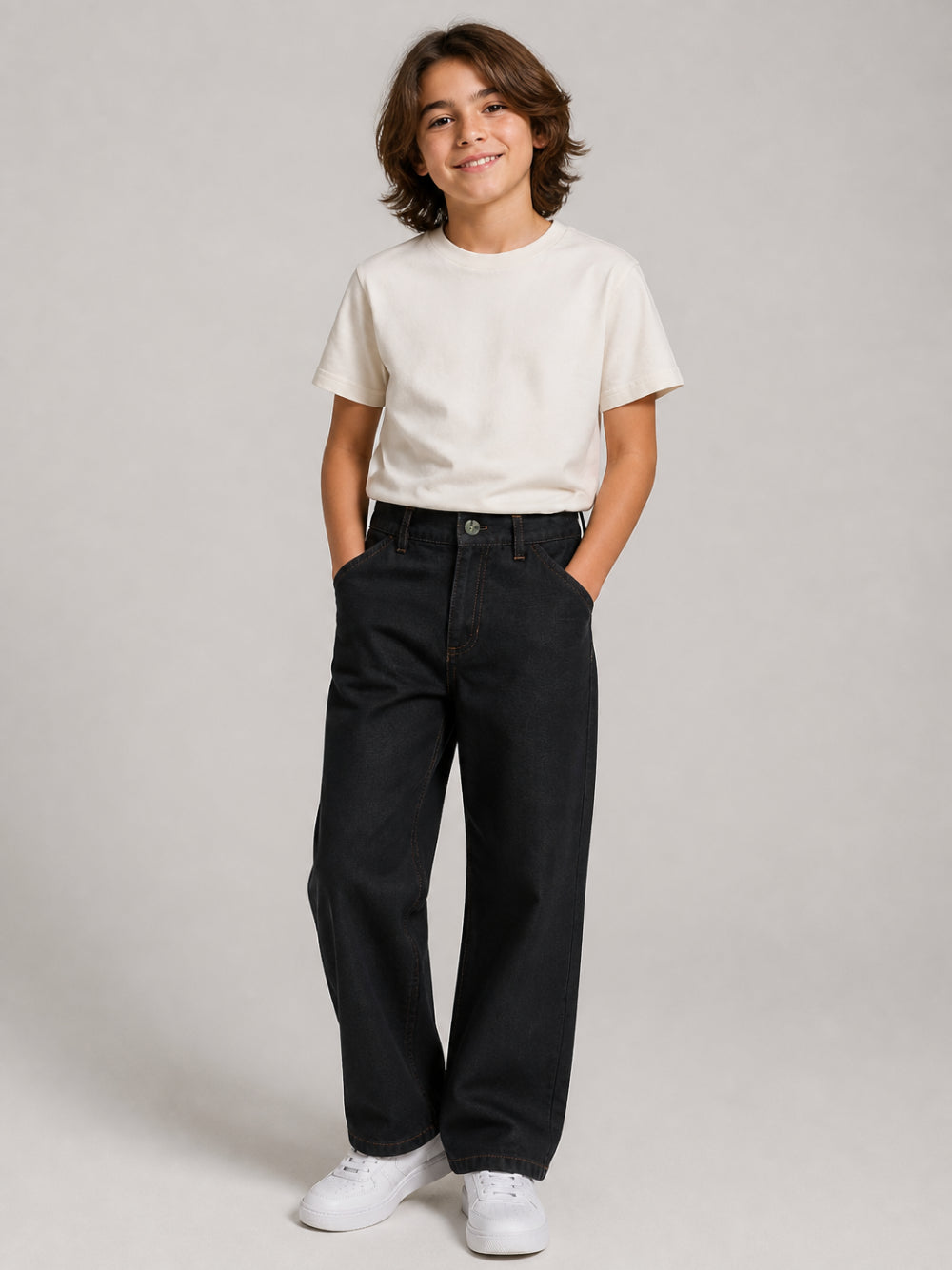 Pantaloni per bambino Billieblush Kids neri con applicazione posteriore con ricamo U22580 062 BILLIEBLUSH KIDS