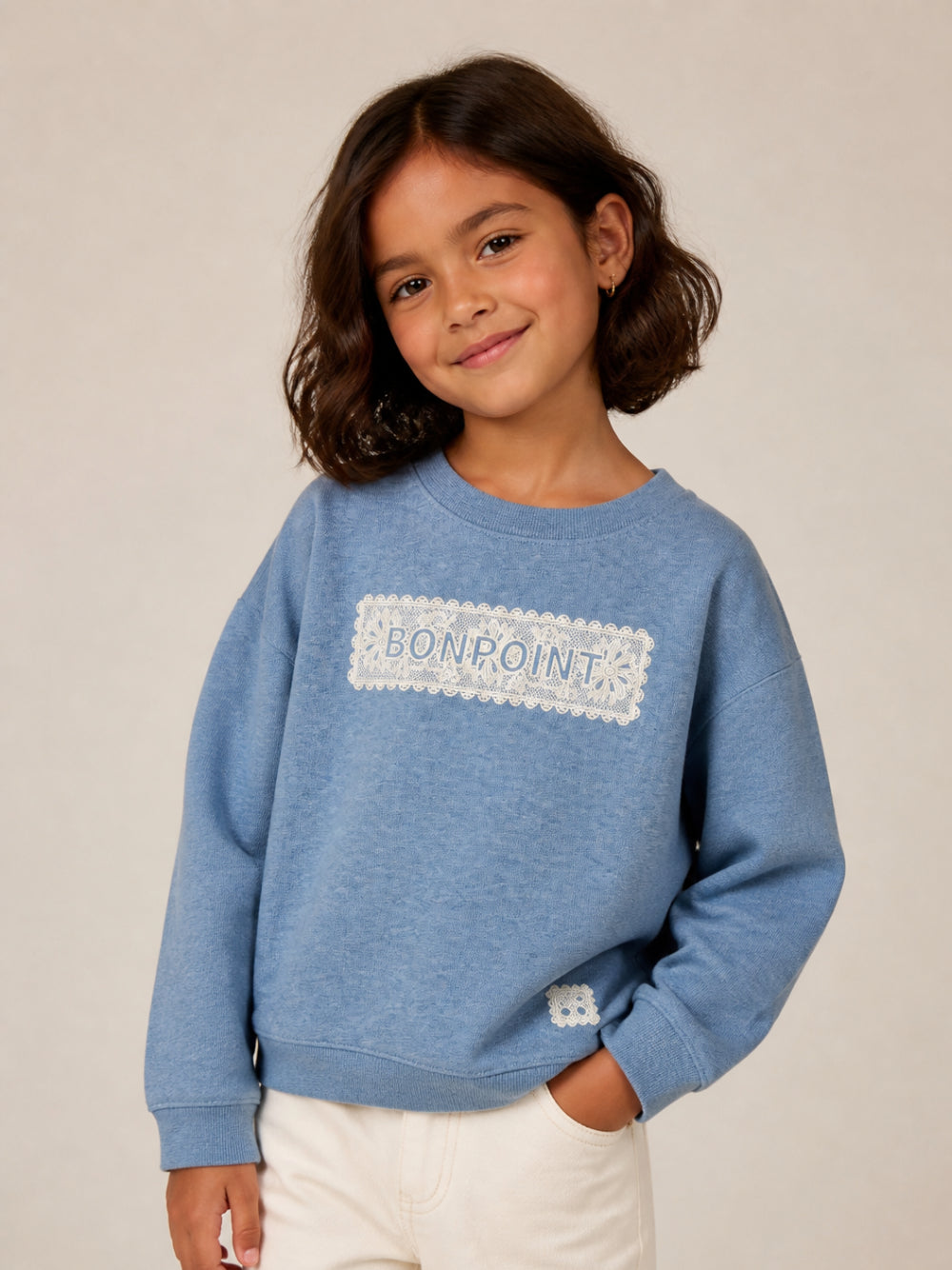 Felpa per bambina Bonpoint azzurra con applicazione sul petto W06GSWK00003 116 BONPOINT KIDS