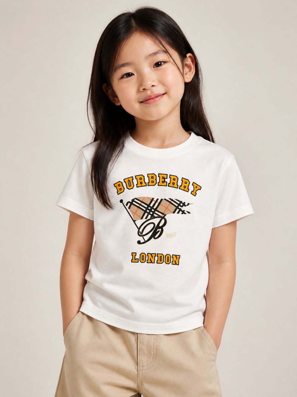 T-shirt per bambini Burberry Kids bianca con stampa logo sul davanti 8126308 A2014 BURBERRY KIDS