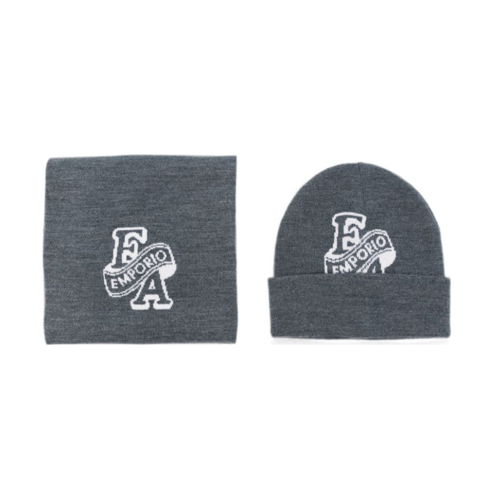 Sciarpa e berrretto per bambino Emporio Armani Kids grigio con logo intarsiato EB001678 AF27314 O8035 EMPORIO ARMANI KIDS