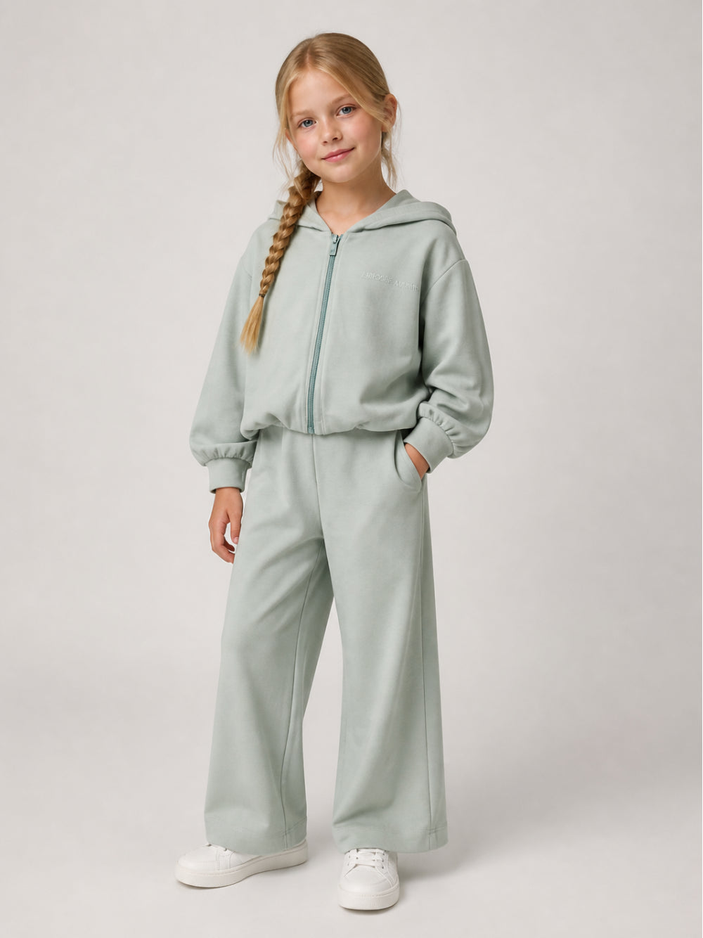 Tuta per bambina Emporio Armani Kids verde salvia con cappuccio e logo EG000867 AF16133 U9019 EMPORIO ARMANI KIDS