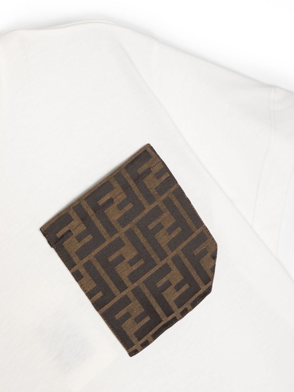 T-shirt per bambino Fendi Kids bianco latte a maniche corte JUI150 7AJ F0TU9 FENDI KIDS