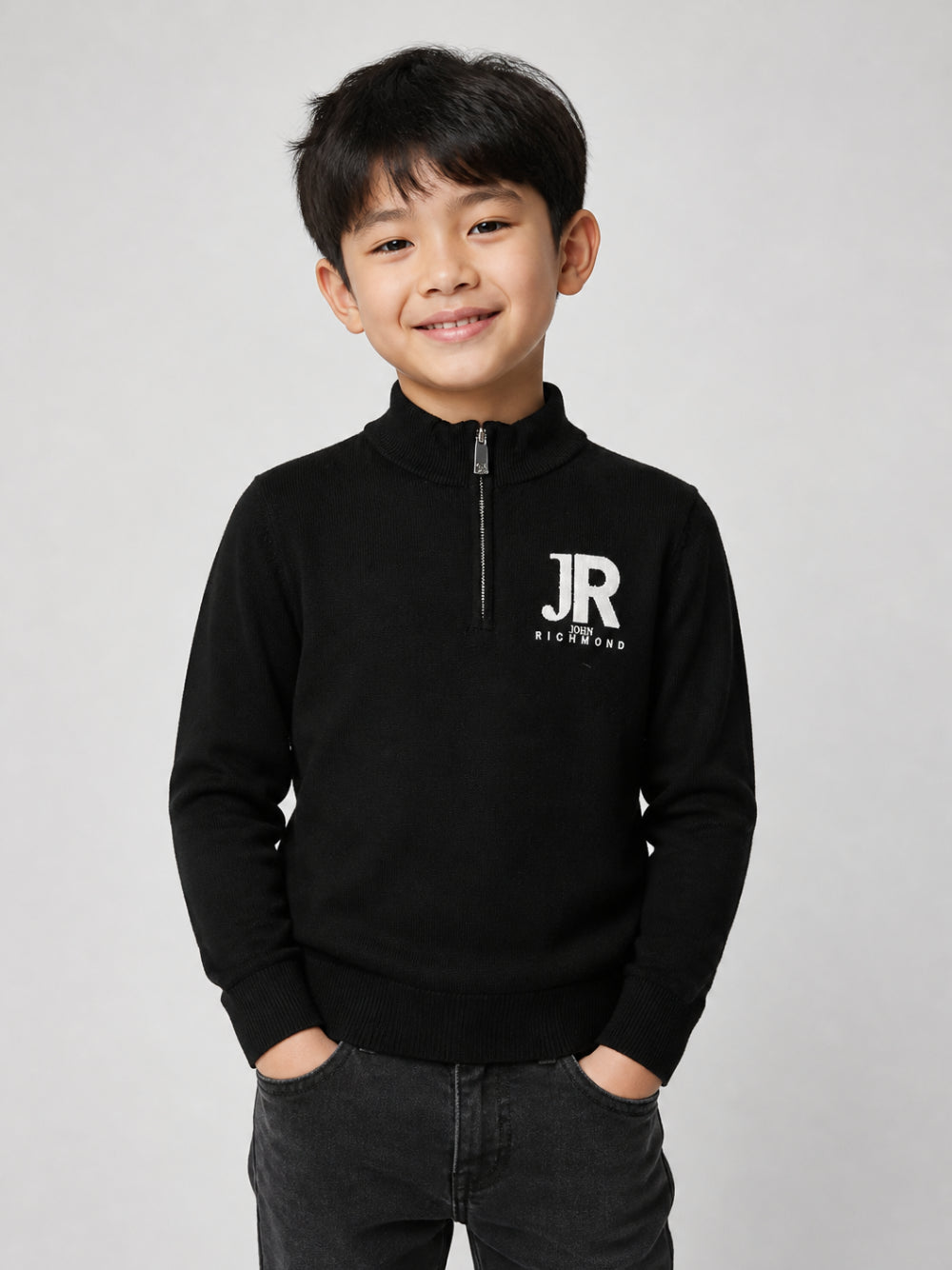 Maglione per bambino John Richmond Kids nero con dettaglio logo ricamato RBA26170LU BLACK JOHN RICHMOND KIDS