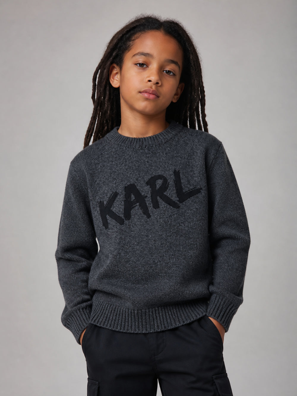 Maglione per bambino Karl Lagerfeld Kids grigio con logo sul davanti Z31380 A65 KARL LAGERFELD KIDS