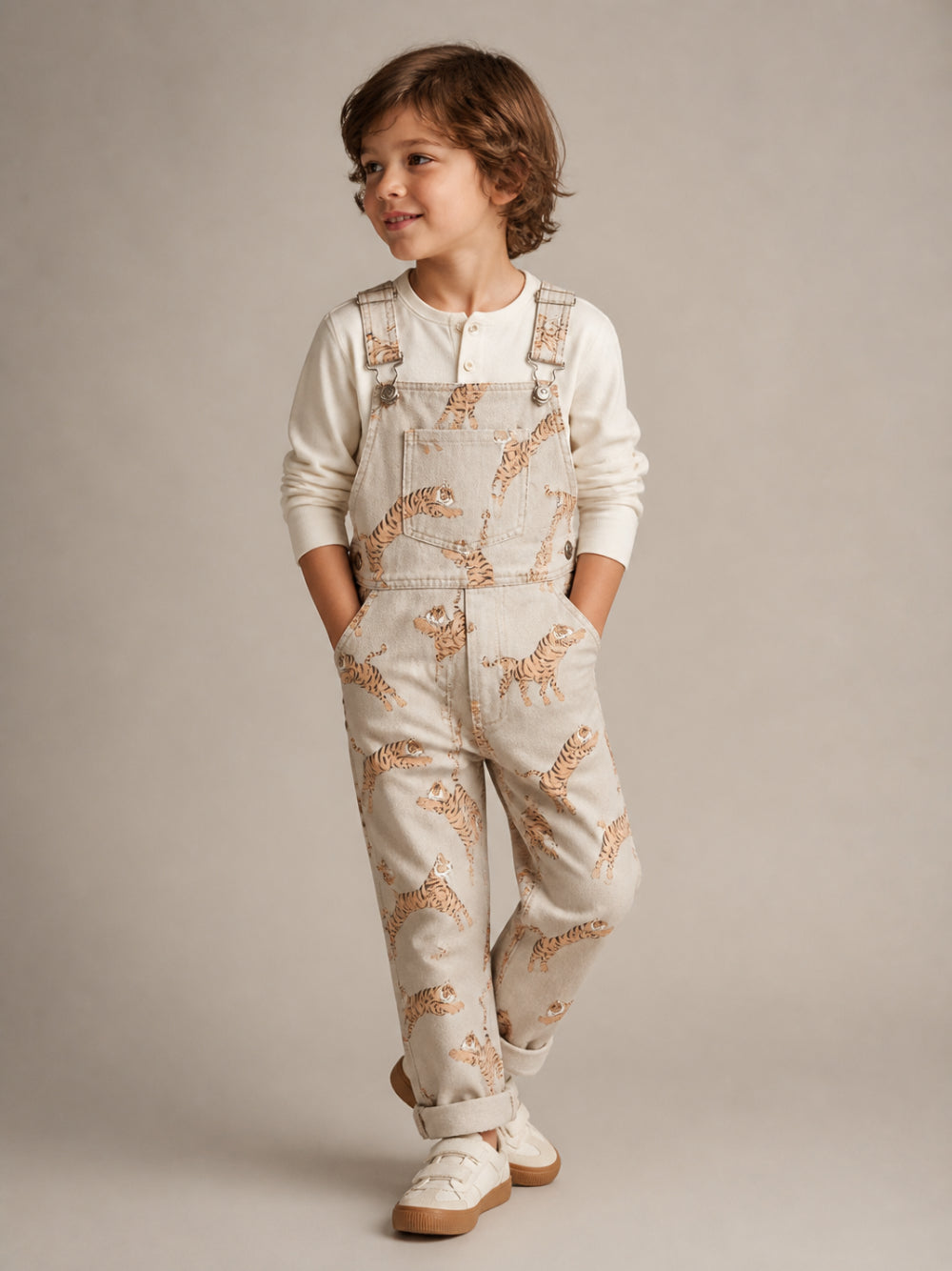 Salopette per bambino Konges Slojd beige con stampa tigre all-over KS106131 P10098 KONGES SLOJD KIDS