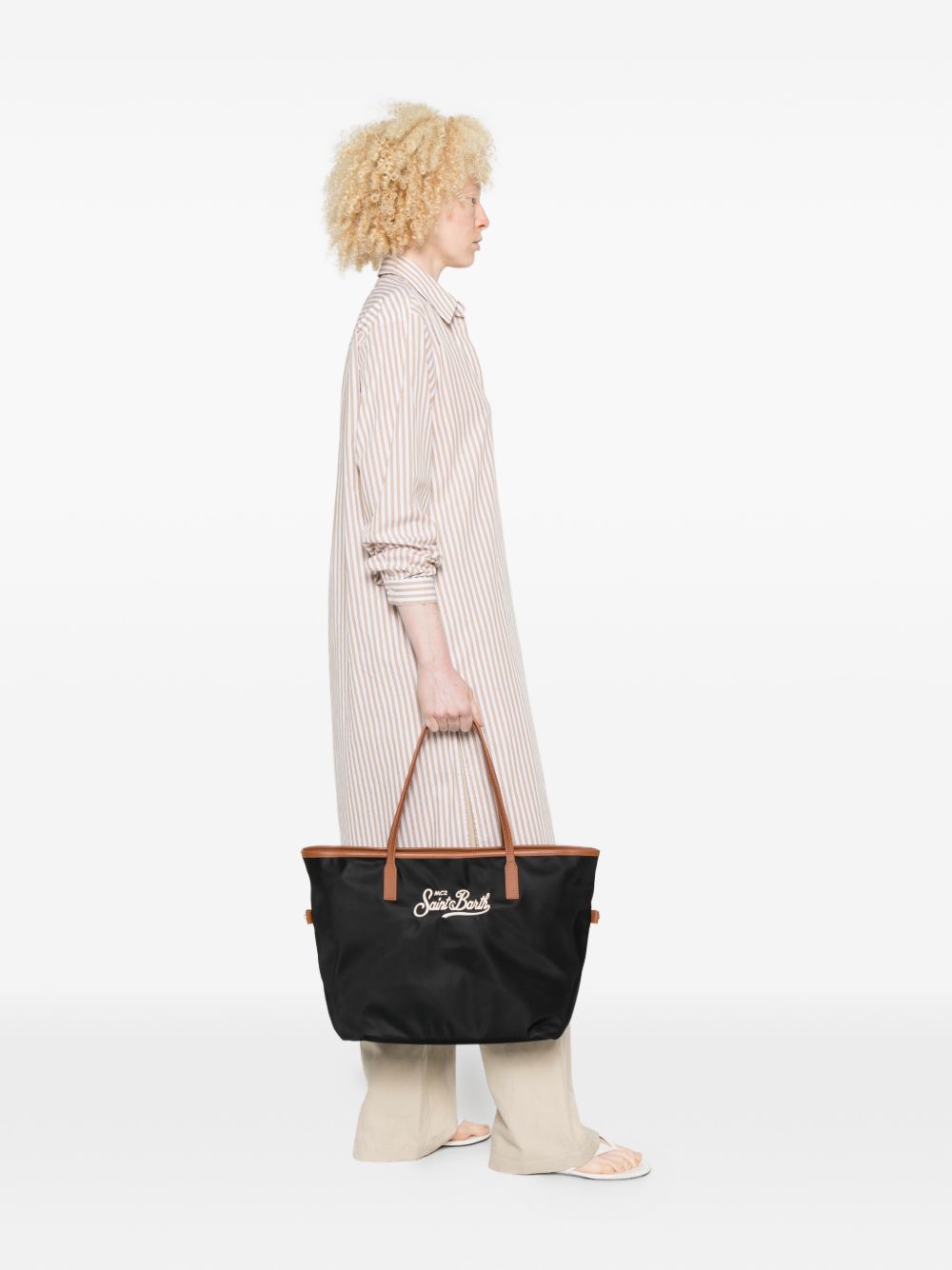 Borsa Tote City MC2 Saint Barth nera con logo ricamato sul davanti CB0002 00680M MC2 ST. BARTH