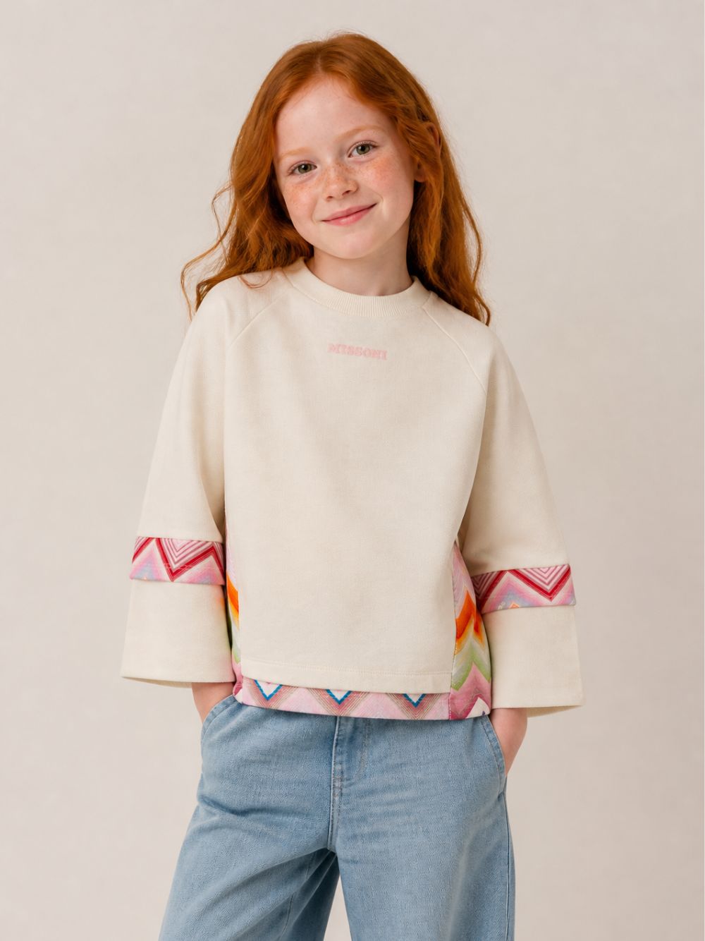 Felpa per bambina Missoni Kids bianca con inserti con motivo chevron MZ4A40 Z3183 102MC MISSONI KIDS
