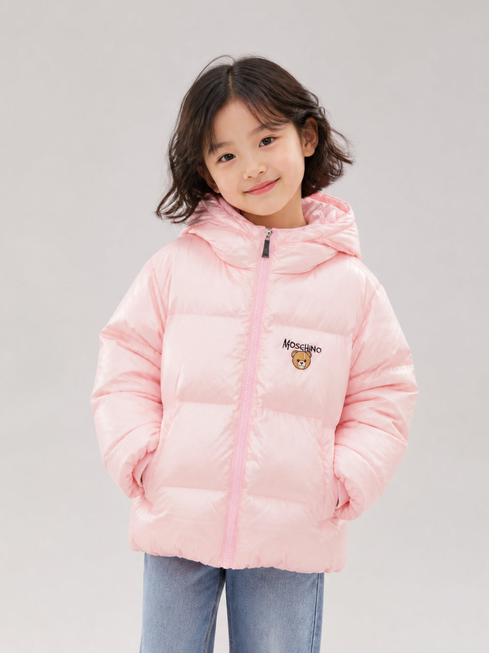 Giubbino per bambina Moschino Kids rosa con stampa logo sul davanti HUS05PL3AC3 50209 MOSCHINO KIDS