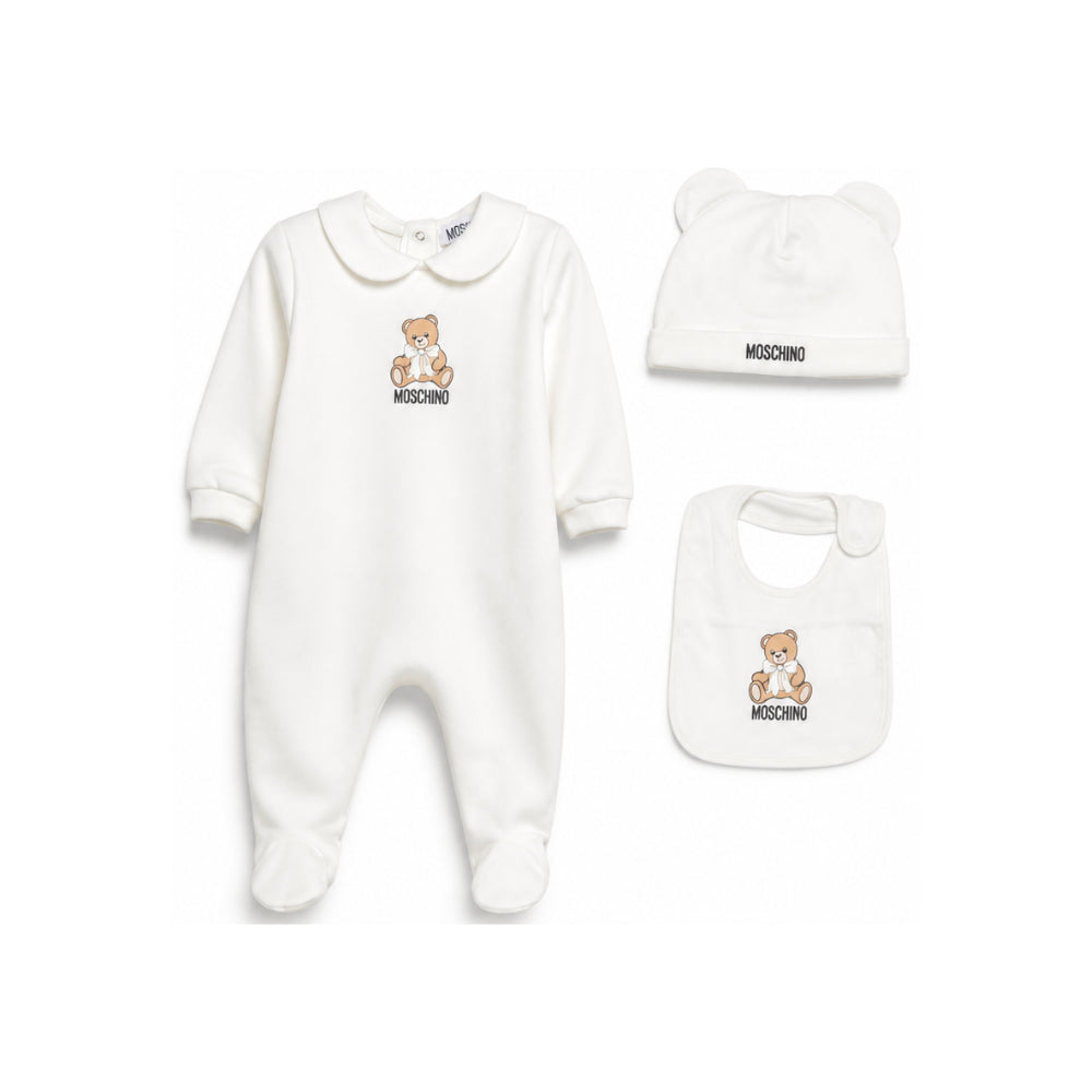 Set tutina, berretto e bavaglino per neonati Moschino Kids bianco con motivo Teddy Bear MNY08BLCA40 10063 MOSCHINO KIDS
