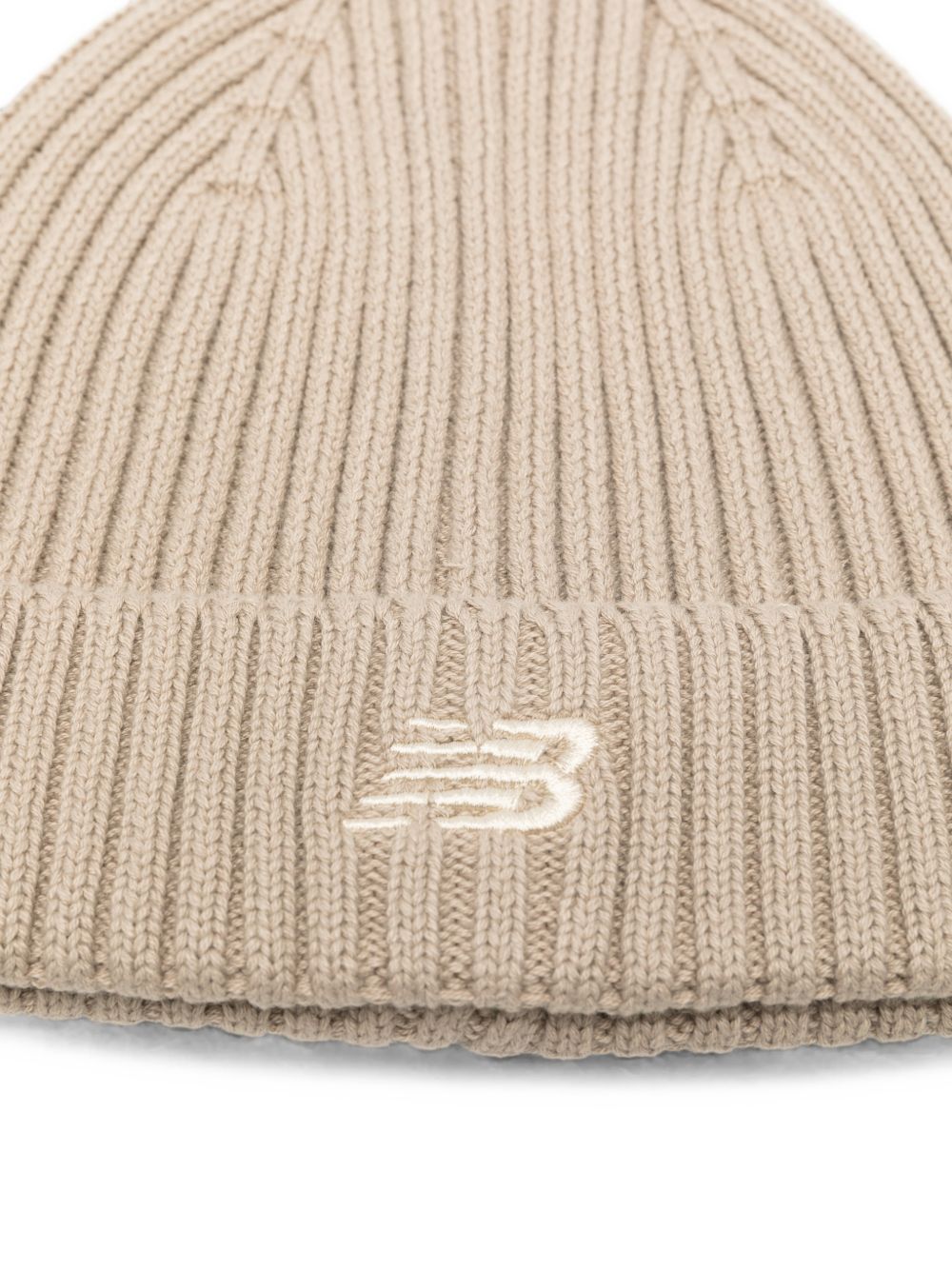 Berretto per bambini New Balance Kids beige a coste con logo AC95708 SOT NEW BALANCE KIDS
