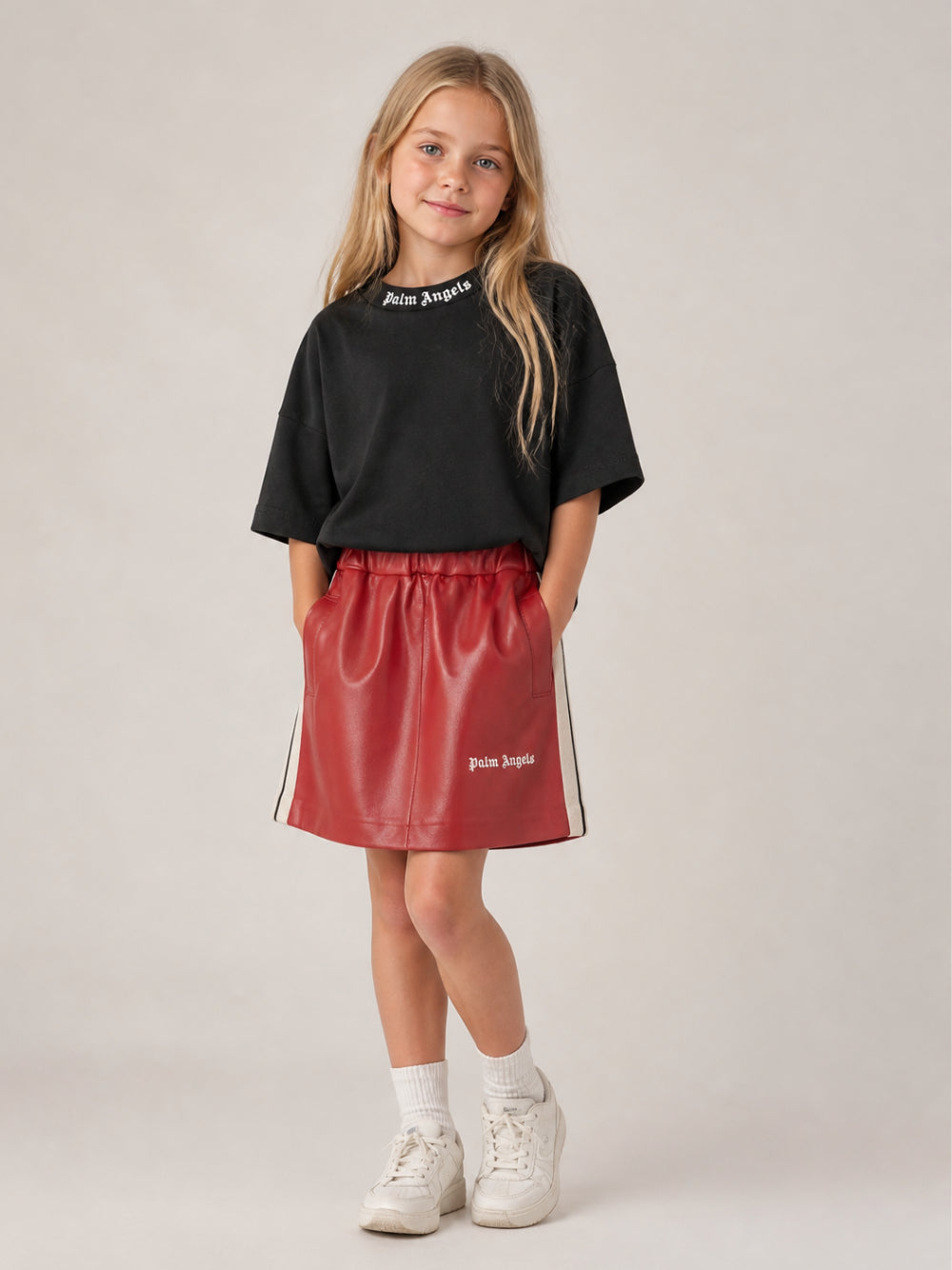 T-shirt per bambina Palm Angels Kids nera con stampa logo F6PAJGTH064 110 PALM ANGELS KIDS