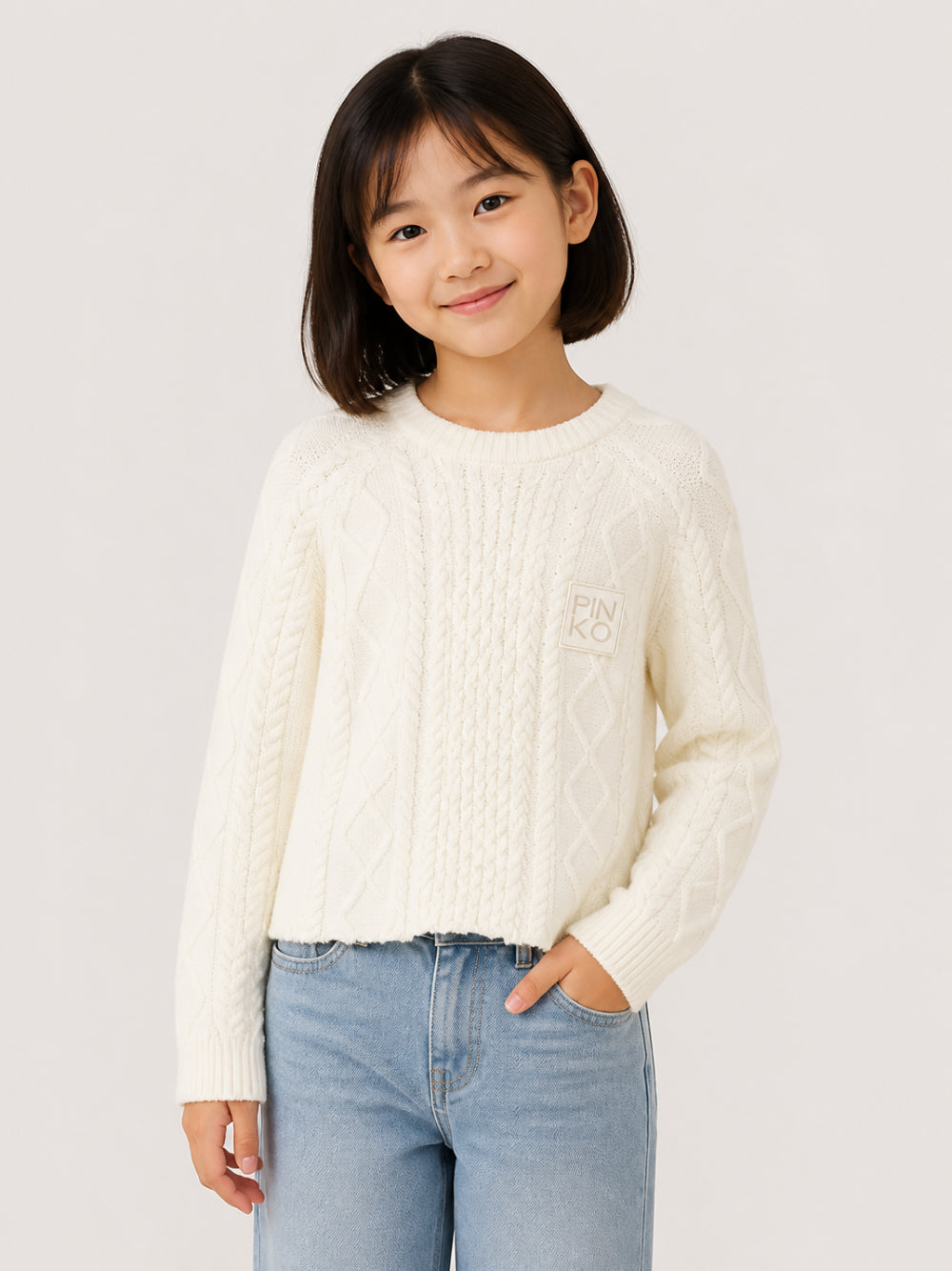 Maglione per bambina Pinko Kids bianco con logo sul davanti KFMA039CFL153 0078 PINKO KIDS