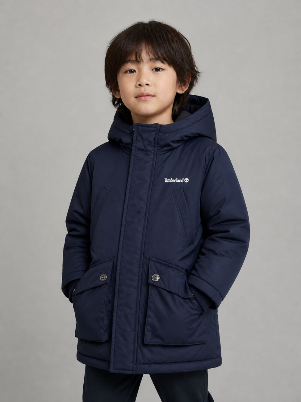 Giubbino per bambino Timberland Kids blu con stampa logo sul petto T61061 849 TIMBERLAND KIDS