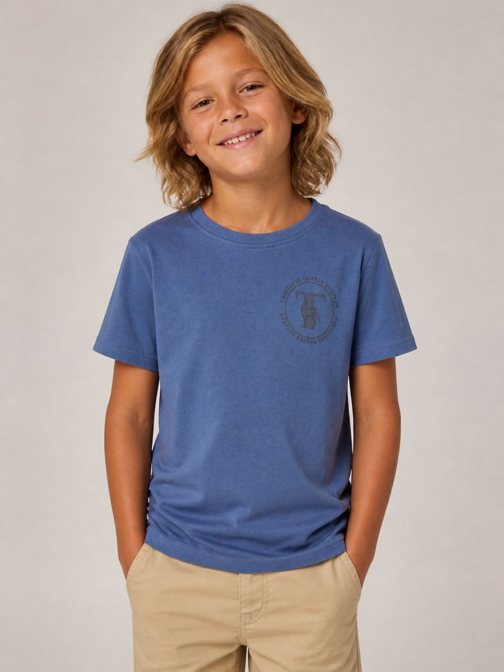 T-shirt per bambino Trussardi Kids blu con stampa con logo sul petto TBA26022TS AVIO TRUSSARDI KIDS