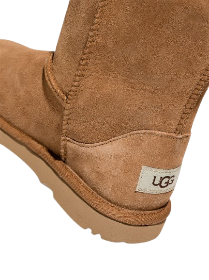 Stivali Classic II per bambina Ugg Kids chestnut con design senza aperture 1017703K CHE UGG KIDS