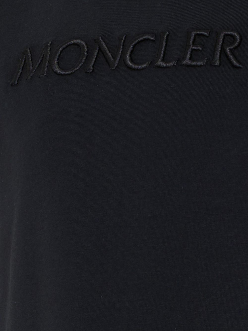 T-shirt per bambino Moncler Enfant nera con logo goffrato L19548C0000989AT9 999 MONCLER KIDS