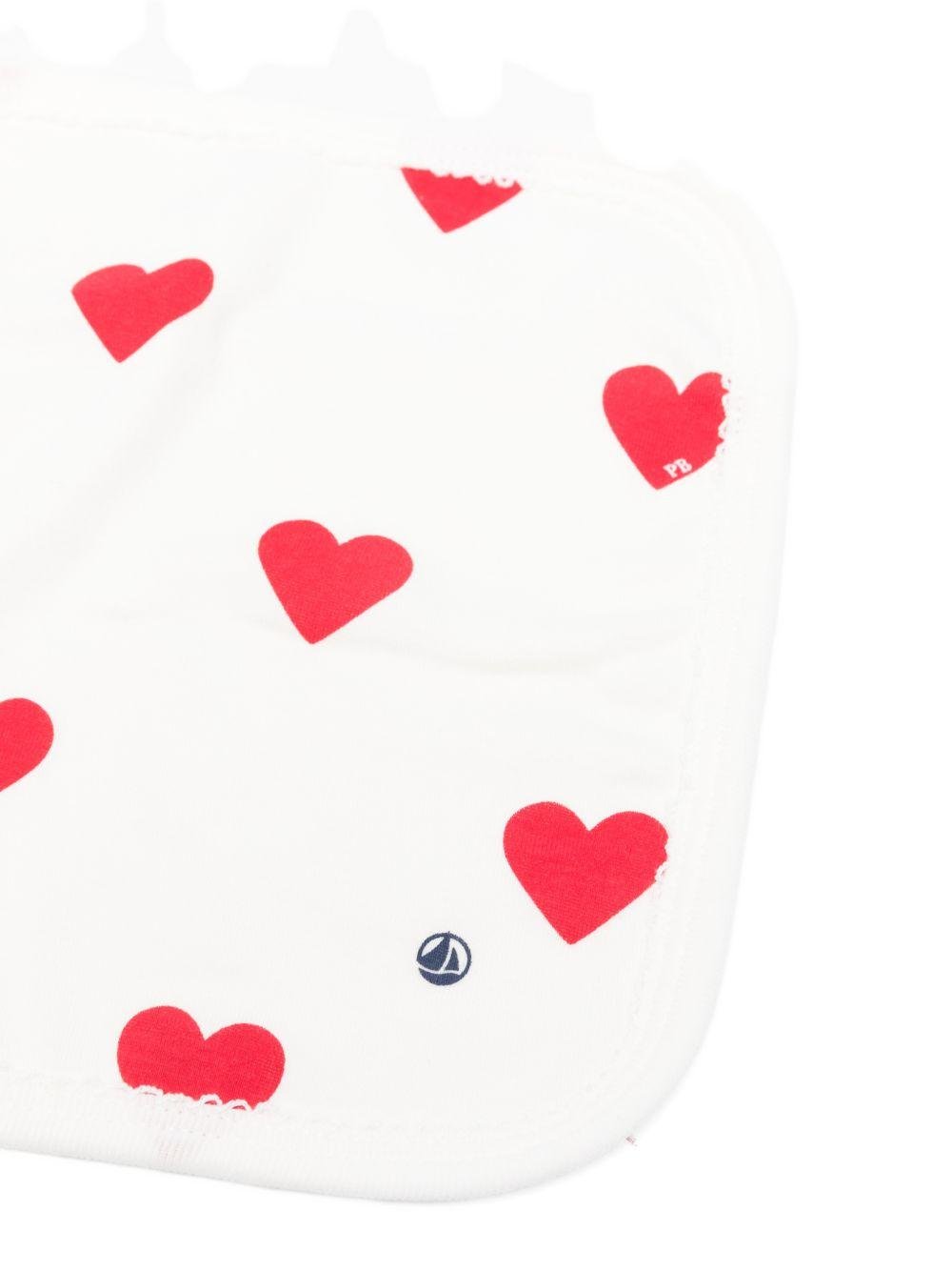 Bavaglino per neonati Petit Bateau bianco con stampa cuori all - over - Rubino Kids