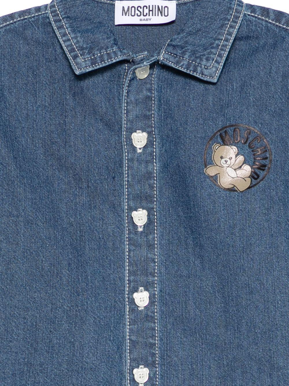 Camicia per neonato Moschino Kids denim con logo sul davanti - Rubino Kids