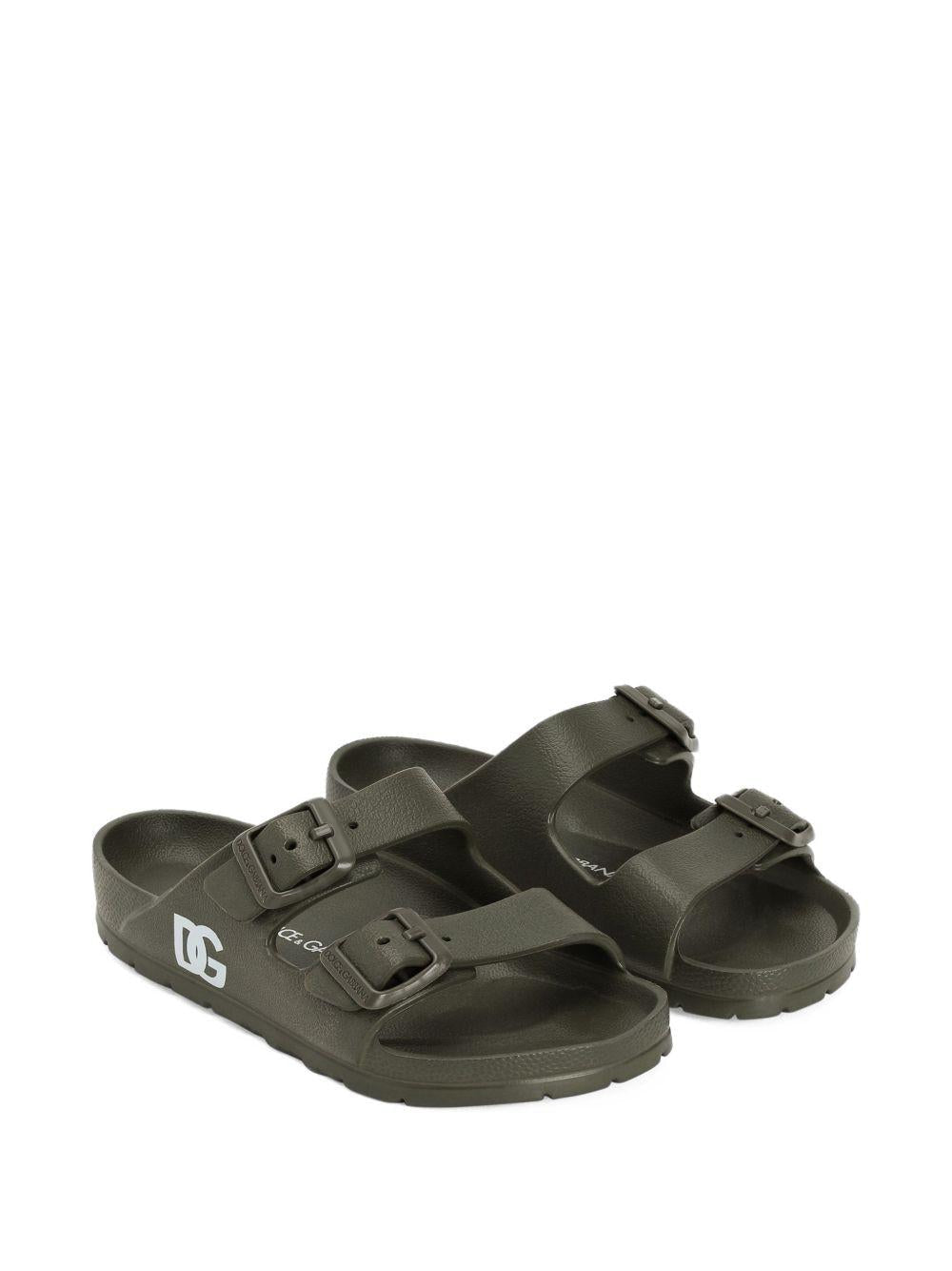 Ciabatte per bambino Dolce & Gabbana Kids verde militirare con dettaglio logo - Rubino Kids