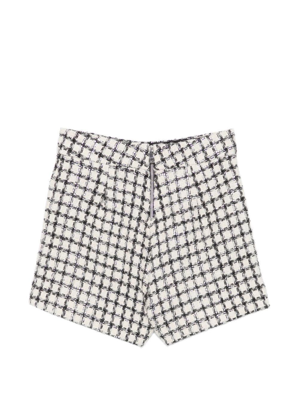 Shorts per bambina Balmain Kids bianco e neri con motivo a quadri BZ6B51 E0253 102AG BALMAIN KIDS