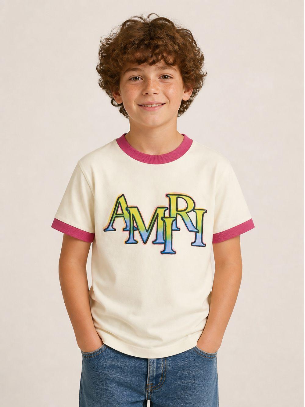 T-shirt per bambino Amiri Kids bianca con stampa logo sul davanti ACTOJR1029 127 AMIRI KIDS