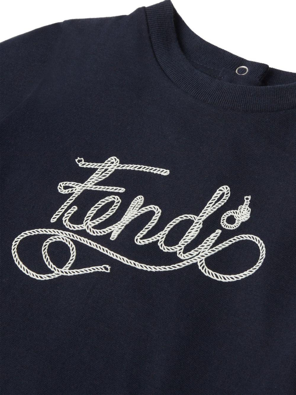 T-shirt per neonati Fendi Kids blu con logo sul davanti BMI283 7AJ F1I11 FENDI KIDS