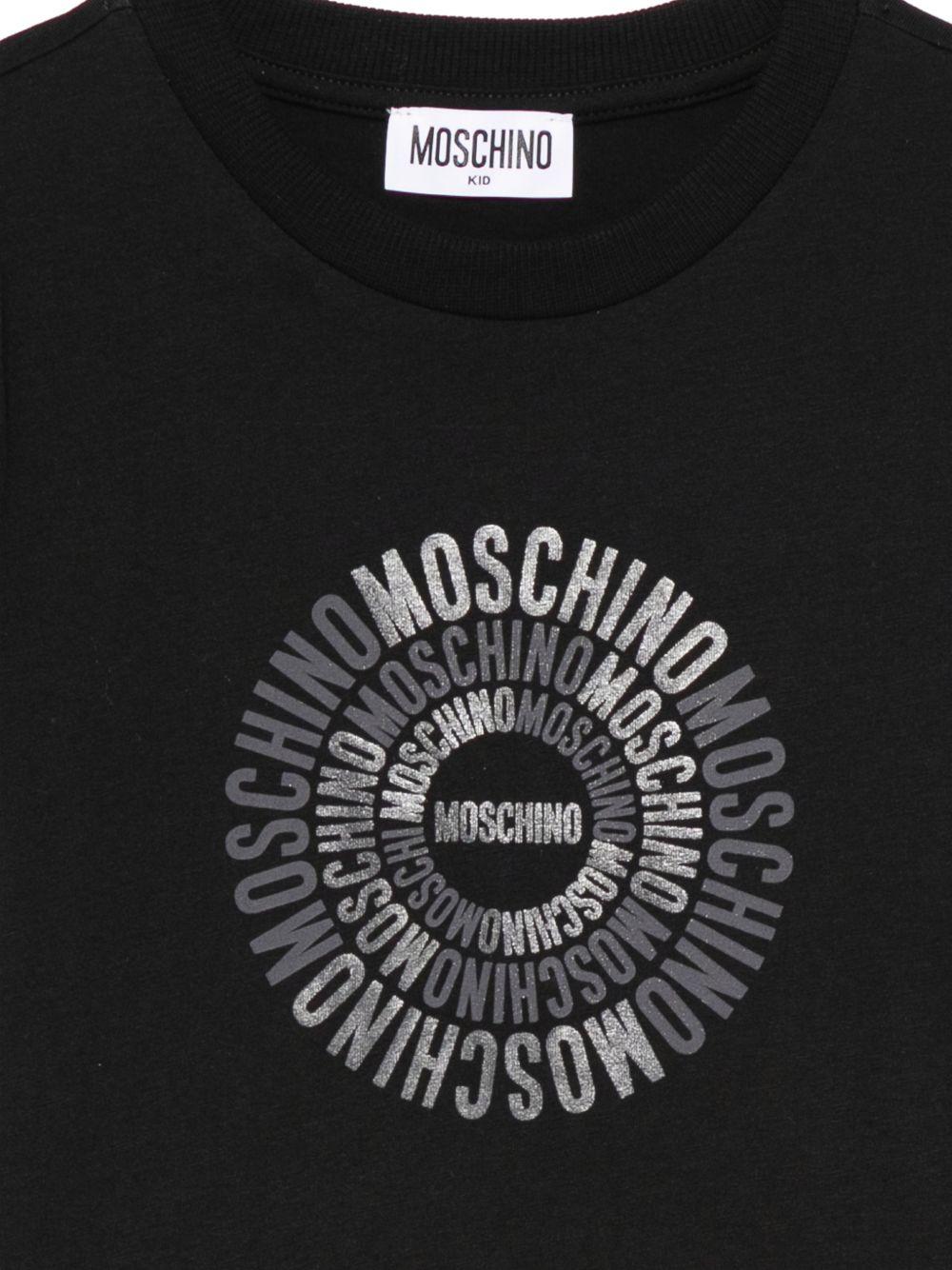 T-shirt per bambini Moschino Kids nera con logo a spirale sul davanti HXM058LAA02 60100 MOSCHINO KIDS