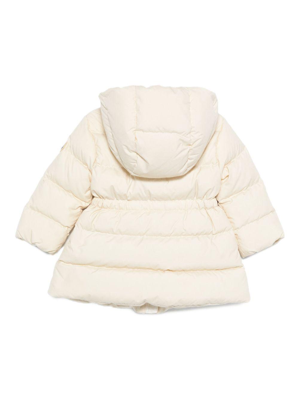 Giubbino per neonata Moncler Enfant beige con ruches sulle tasche K29511C00001597YW 041 MONCLER ENFANT