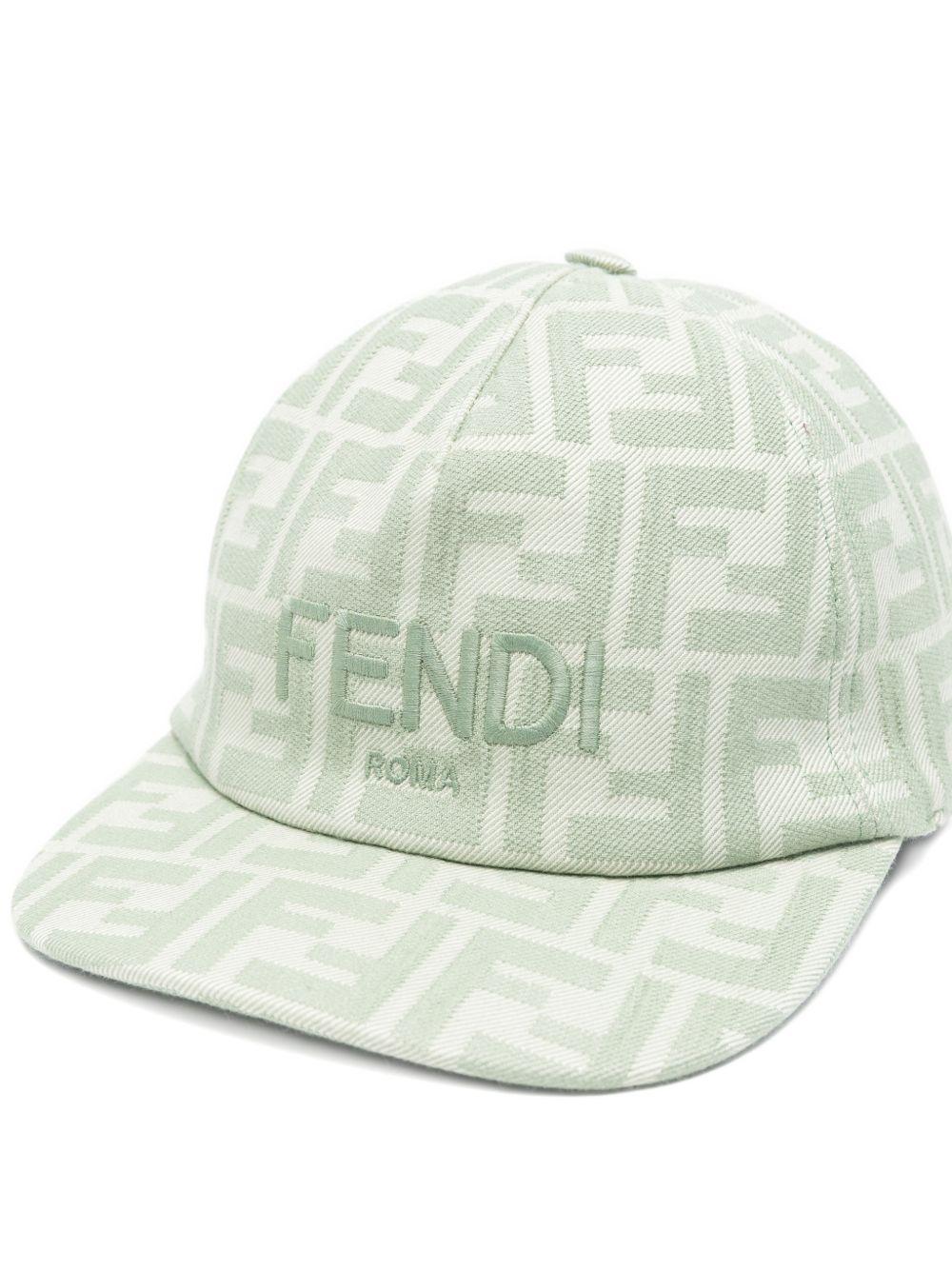 Cappello per bambino Fendi Kids verde con logo all-over JFP082 AWF6 F0QG2 FENDI KIDS