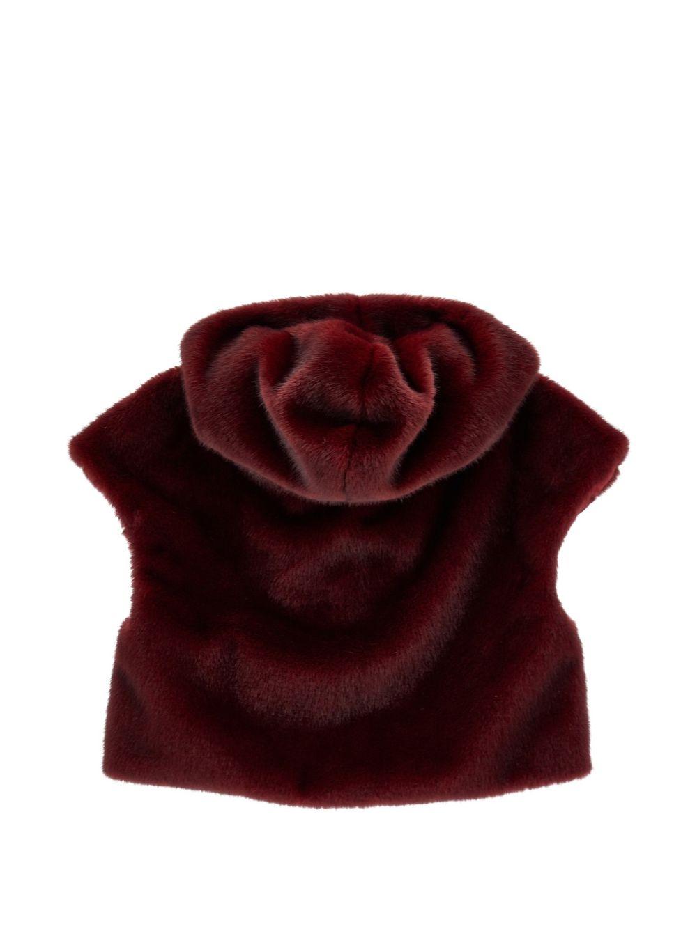 Gilet per bambina Monnalisa Kids rosso con design in pelliccia sintetica 17H105 8034 0069 MONNALISA KIDS