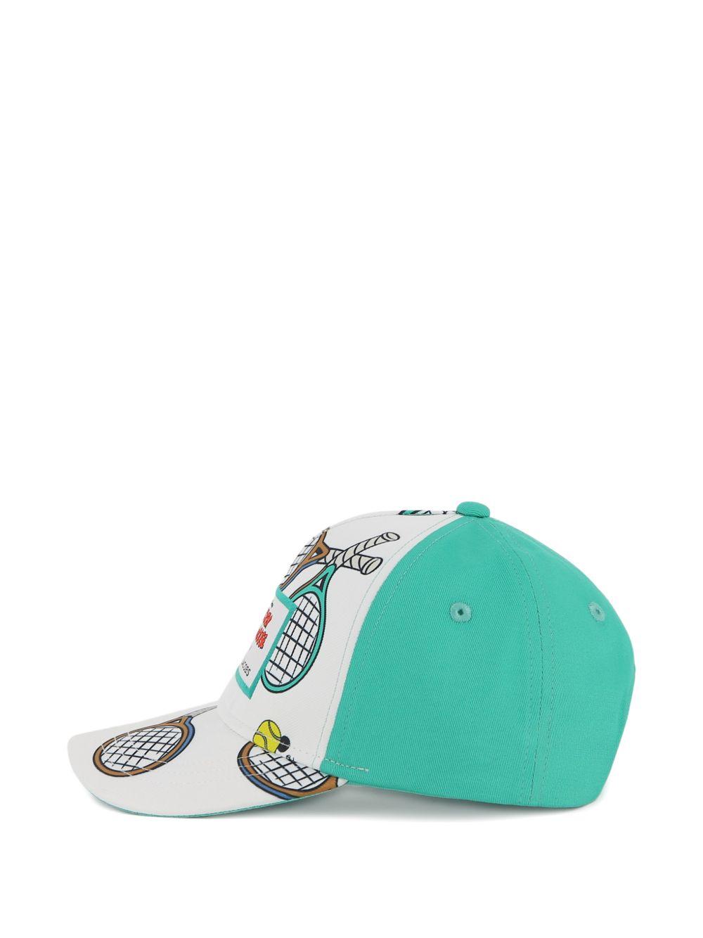 Cappello per bambino The Marc Jacobs x Mickey Mouse verde con stampa racchette da tennis W60842 73D THE MARC JACOBS KIDS