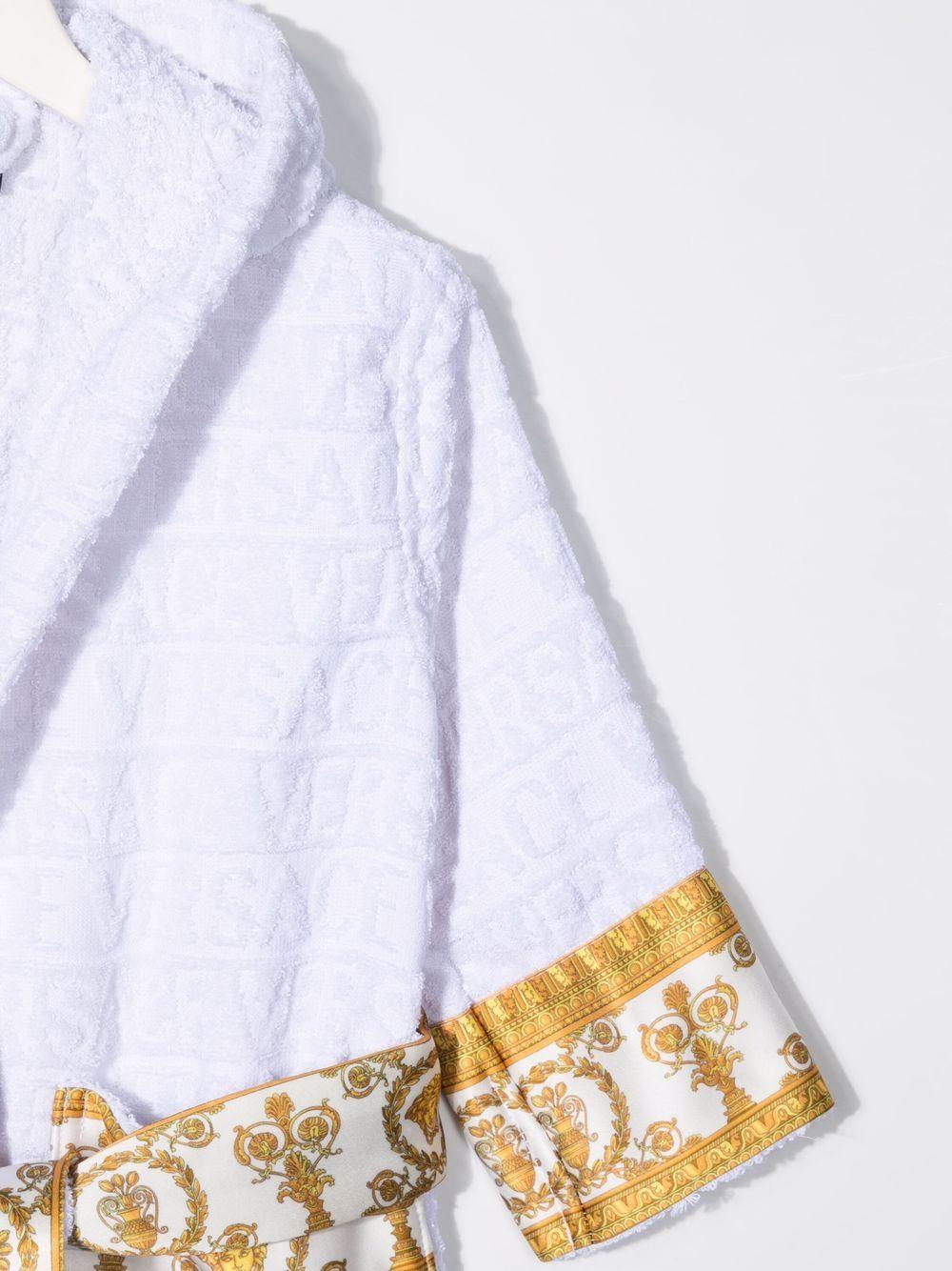 Accappatoio per bambino I Love Baroque Versace Kids bianco con cappuccio ZACJYNG01ZCOSP052 Z4001 VERSACE KIDS