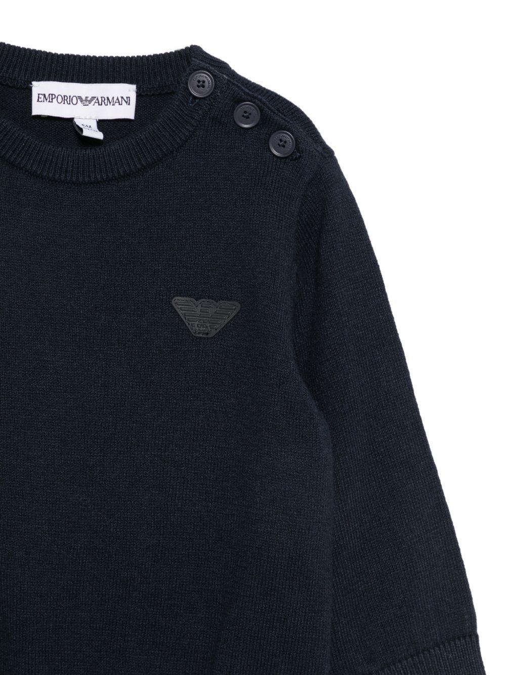 Maglione per neonato Emporio Armani Kids blu con bottoni sulla spalla e patch con logo EB000444 AF28773 UB118 EMPORIO ARMANI KIDS