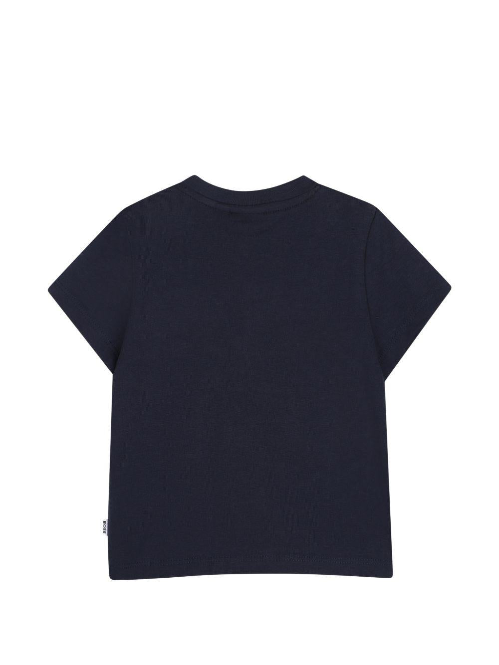T-shirt per neonato Boss Kids blu con stampa grafica sul davanti J52882 849 BOSS KIDS