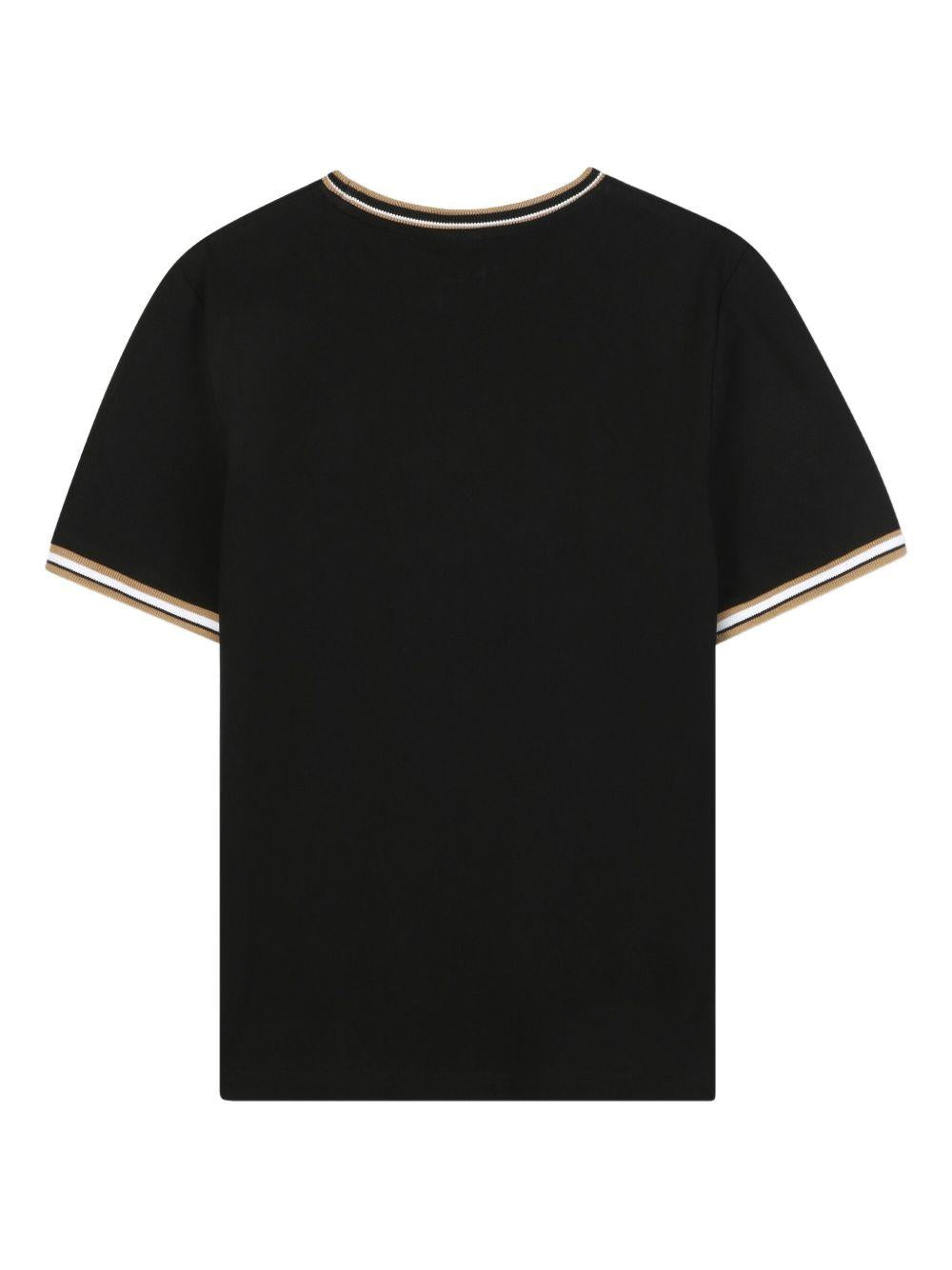 T-shirt per bambino BOSS Kids nera con logo ricamato J52368 09B BOSS KIDS
