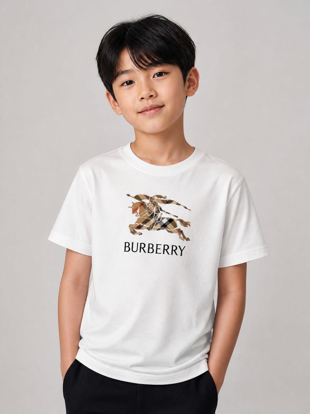 T-shirt per bambini Burberry Kids bianca con motivo Equestrian Knight 8120352 A1464 BURBERRY KIDS