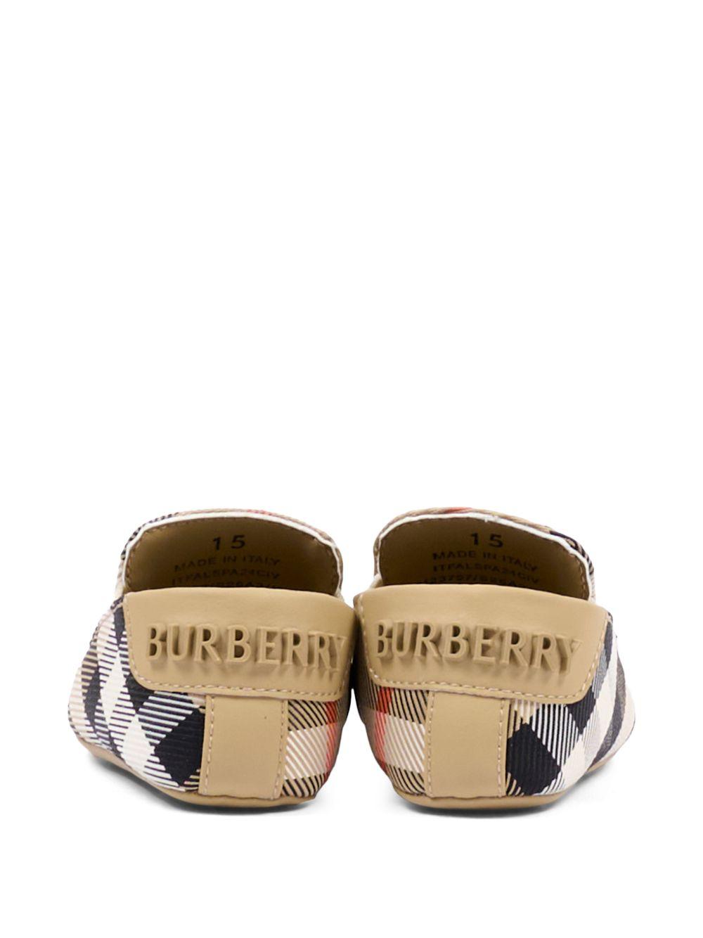 Scarpe primi passi per neonati Burberry Kids beige con motivo Vintage Check 8123757 B9368 BURBERRY KIDS