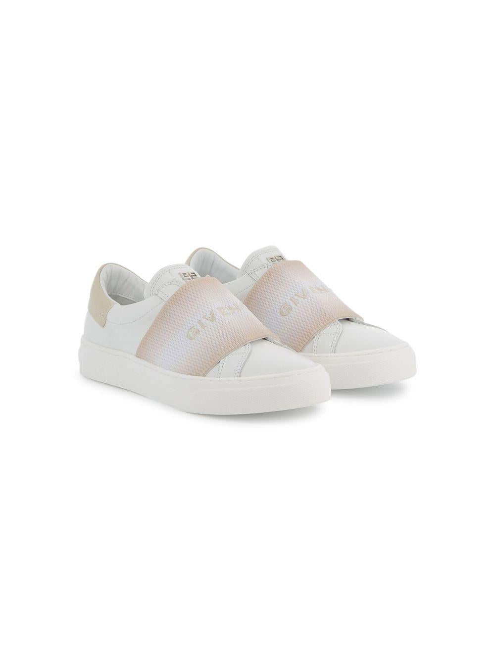Sneakers per bambina Givenchy Kids bianco con ricamo con logo H30673 184 GIVENCHY KIDS
