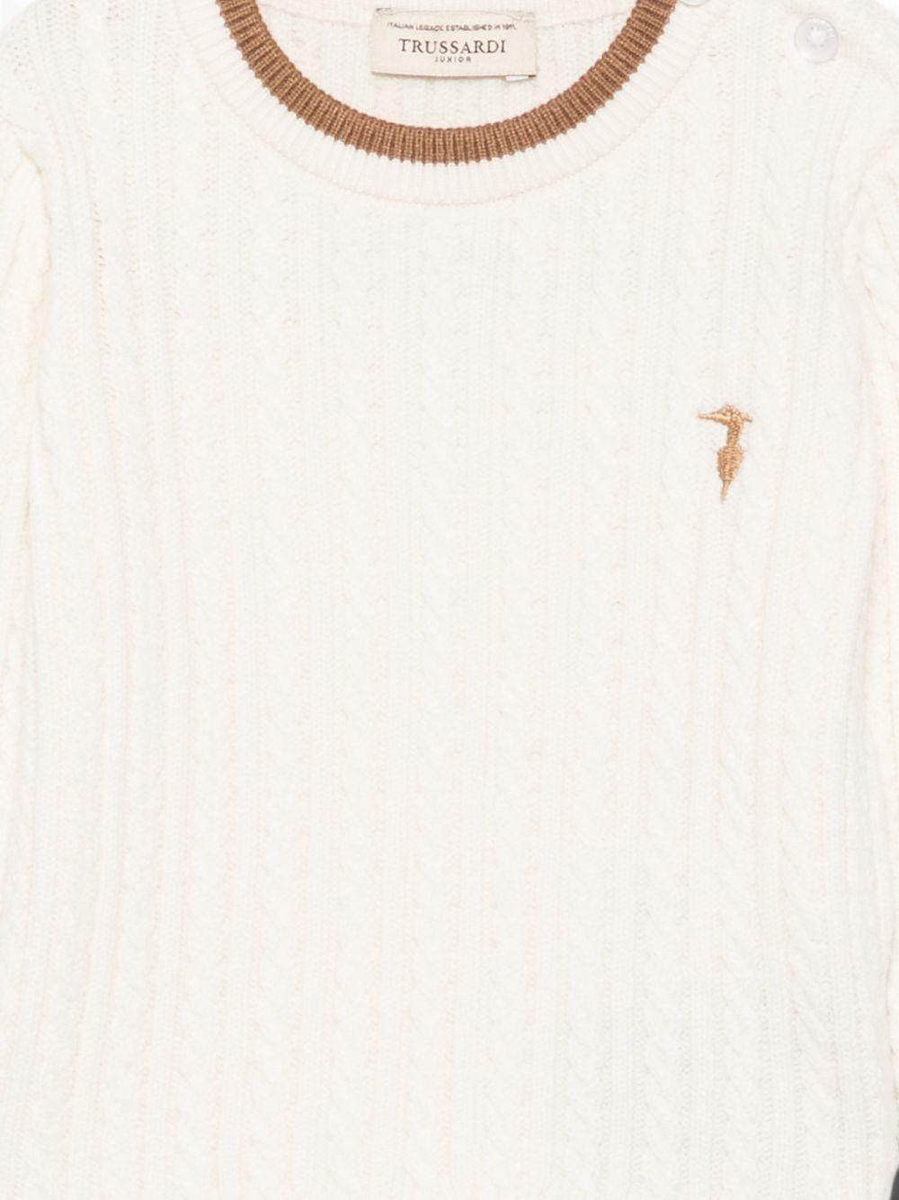 Maglione per neonato Trussardi Kids bianco con lavorazione in maglia TIA26084MA OFF-WHITE TRUSSARDI KIDS