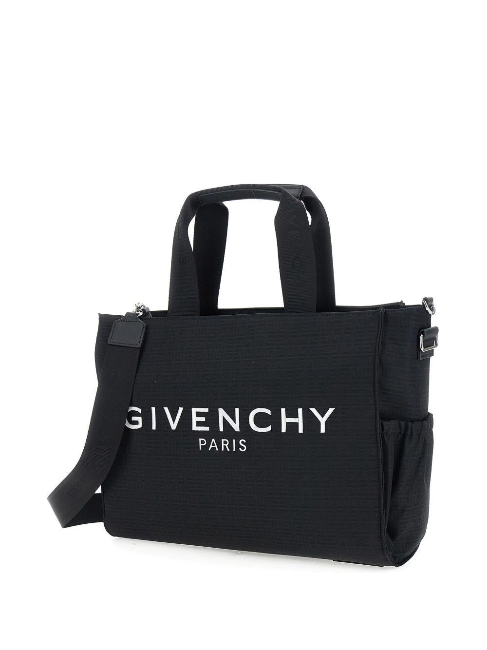 Borsa fasciatoio per neonati Givenchy Kids blu con logo ricamato sul davanti H30857 09B GIVENCHY KIDS