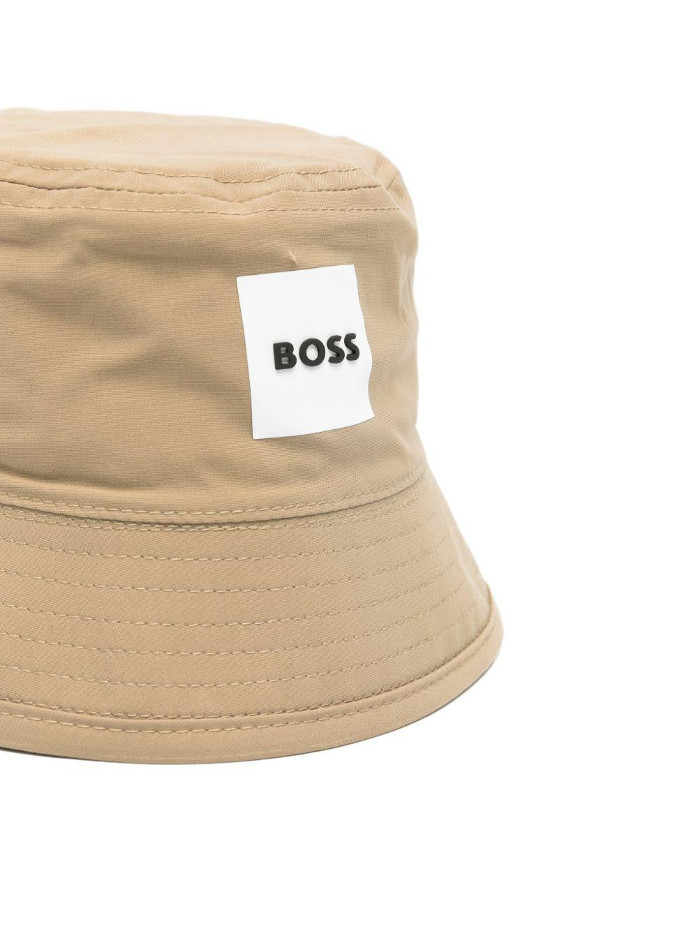 Cappello bucket per neonato BOSS Kids beige reversibile J53140 295 BOSS KIDS