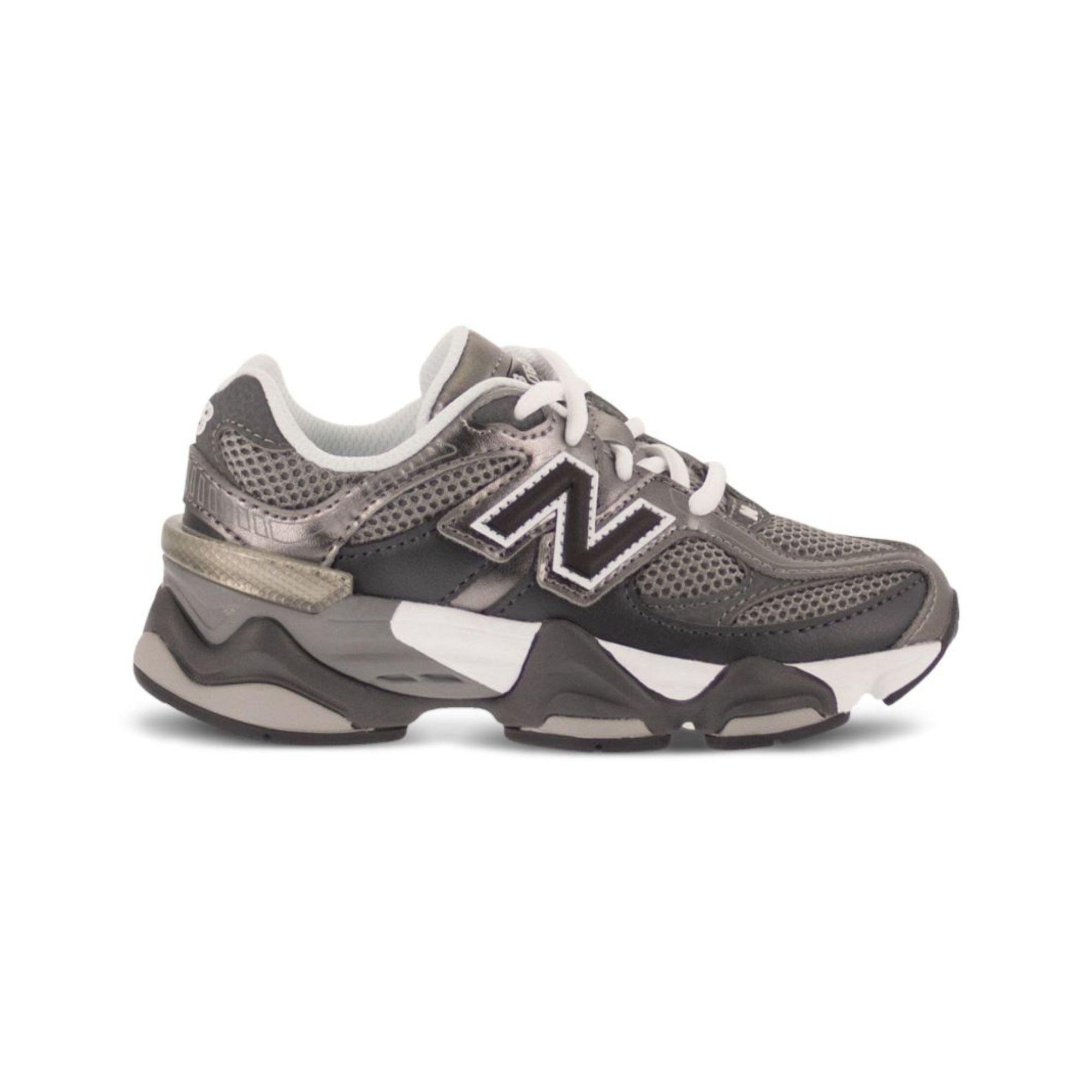 Sneakers per bambini 9060 New Balance Kids grigie con chiusura con lacci P9060 3AL NEW BALANCE KIDS