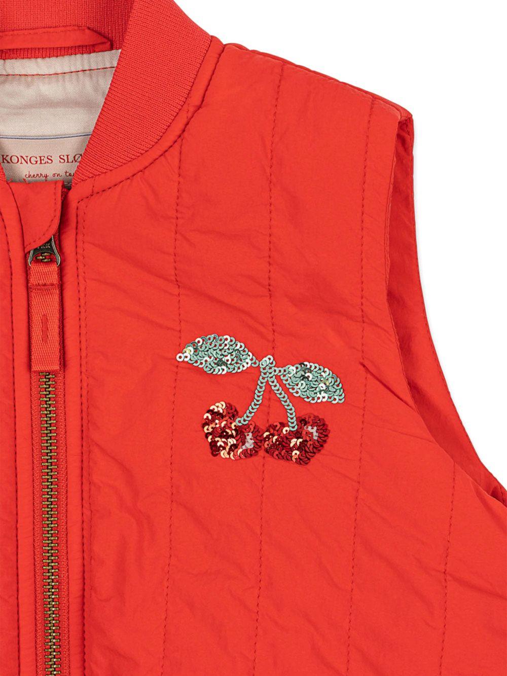 Gilet per bambina Konges Sløjd rosso con decorazione ciliegie sul retro KS104889 RED KONGES SLOJD