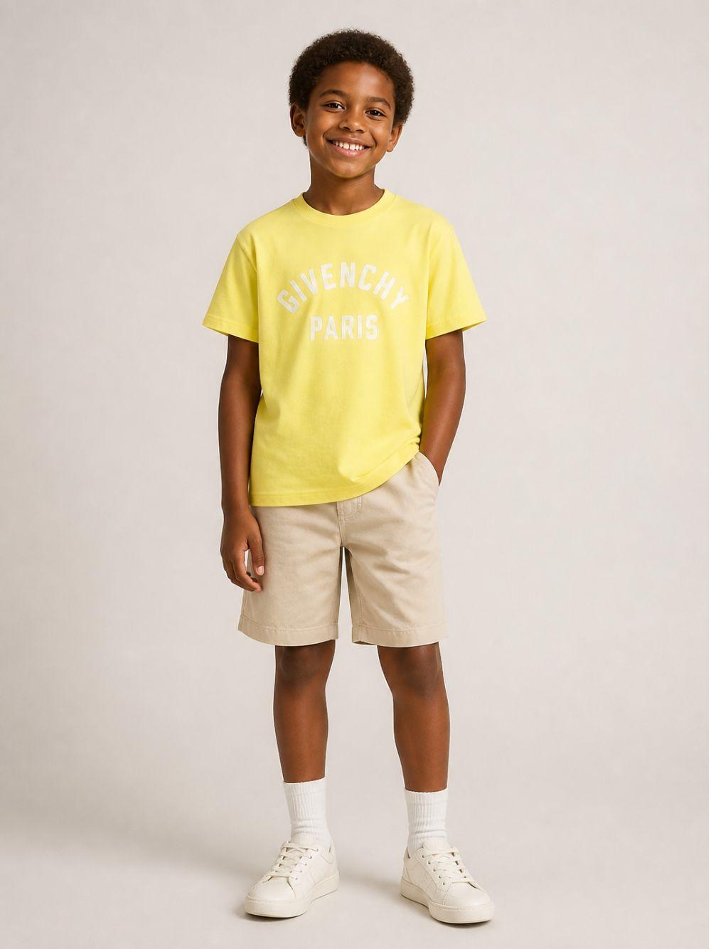 T-shirt per bambini Givenchy Kids gialla con stampa logo sul davanti H31345 508 GIVENCHY KIDS