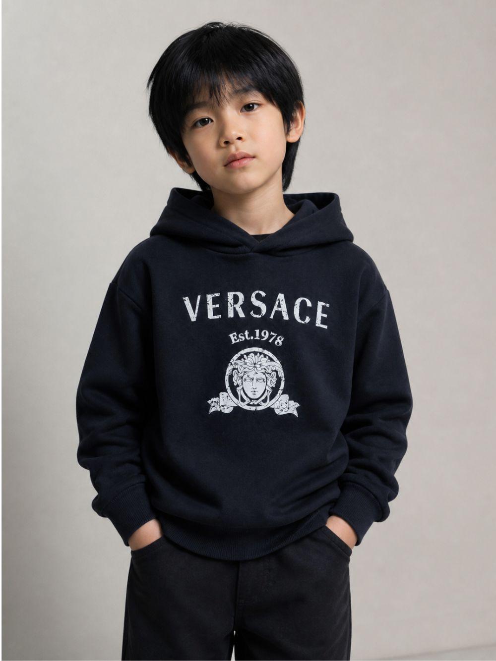 Felpa per bambino Versace Kids blu con stampa grafica 10249501A18126 2U4K0 VERSACE KIDS