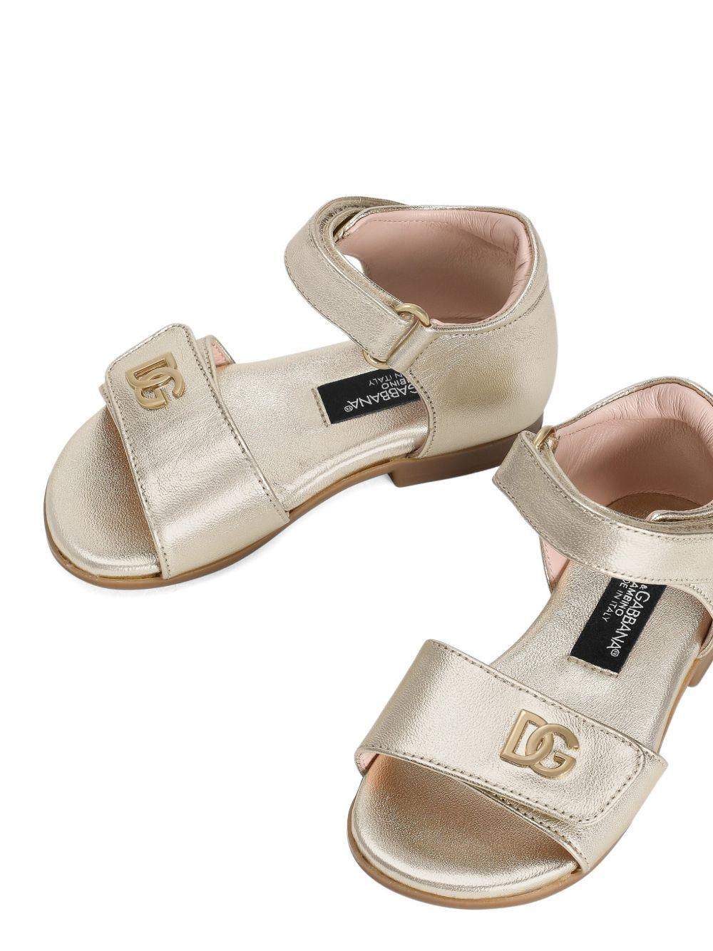 Sandali per bambina Dolce & Gabbana Kids color oro con placca logo D20099 AJ133 80988 DOLCE & GABBANA KIDS