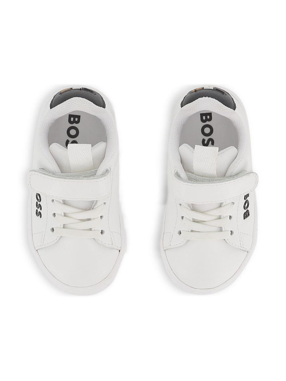 Scarpe per bambino Boss Kids bianche con strappo J52824 10P BOSS KIDS